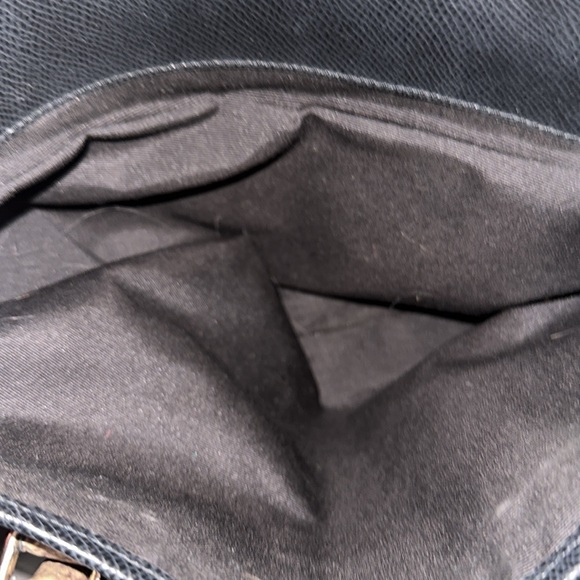 Coach leather black and cream with snakeskin straps very large bag nice - Picture 12 of 17